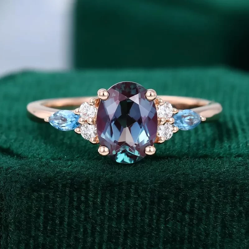 Elegant Oval-Cut Alexandrite Ring in Rose Gold